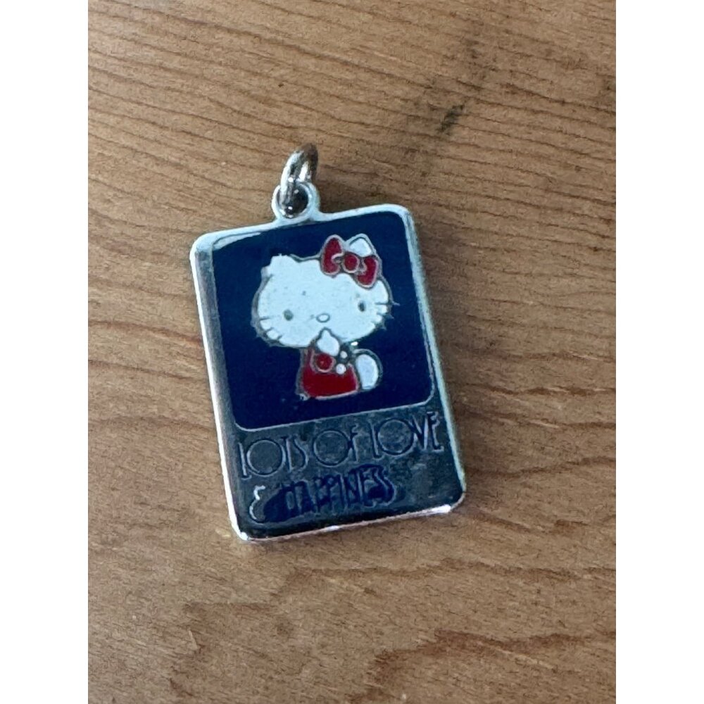 Hello Kitty Charm Lots of Love and Happiness 1976 - Picture 5 of 7